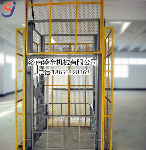 設(shè)計(jì)導(dǎo)軌式升降機(jī)地坑時要注意的問題 發(fā)布時間:2017-12-06 16:10:52 來源:濟(jì)南盛金升降平臺機(jī)械有限公司 點(diǎn)擊:50 設(shè)計(jì)導(dǎo)軌式升降機(jī)地坑時要注意的問題 導(dǎo)軌式(圖2) \